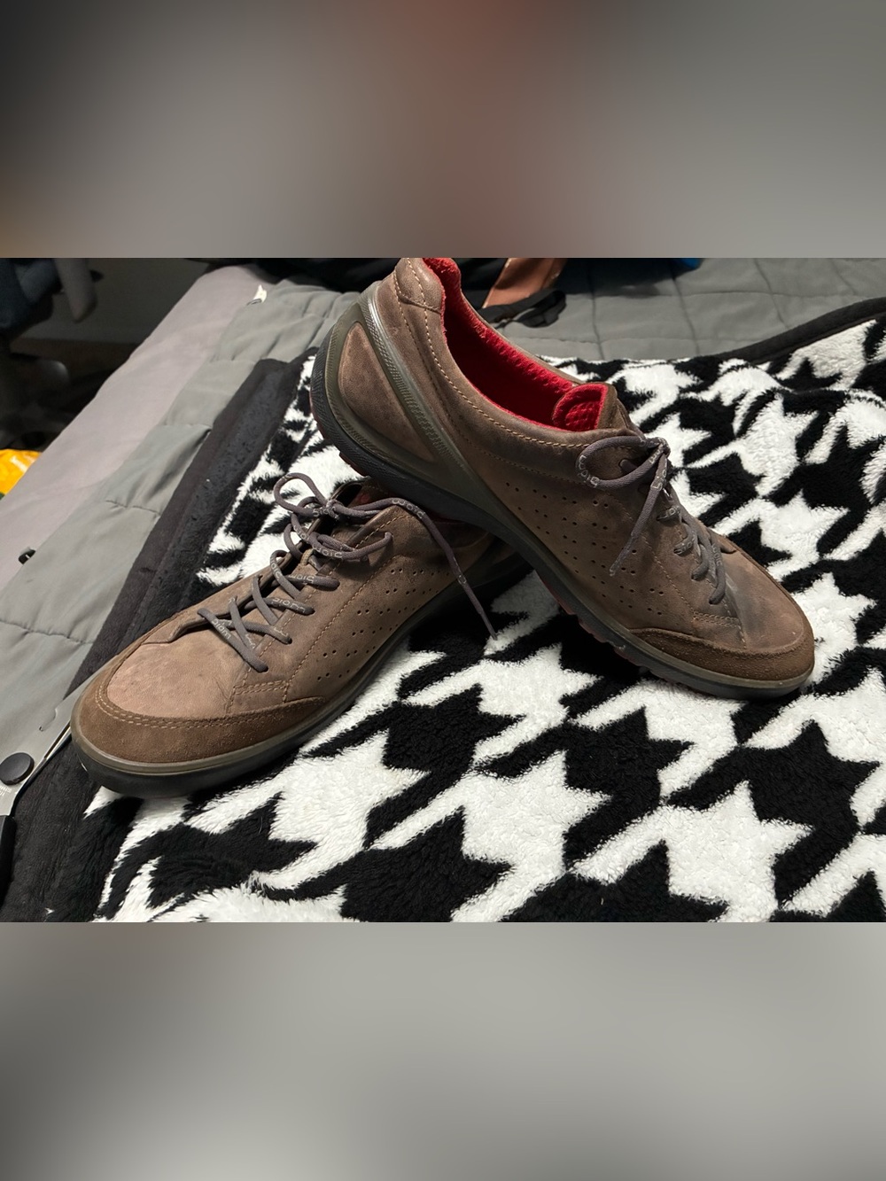 Men's Ecco Biom walking shoes, size 11